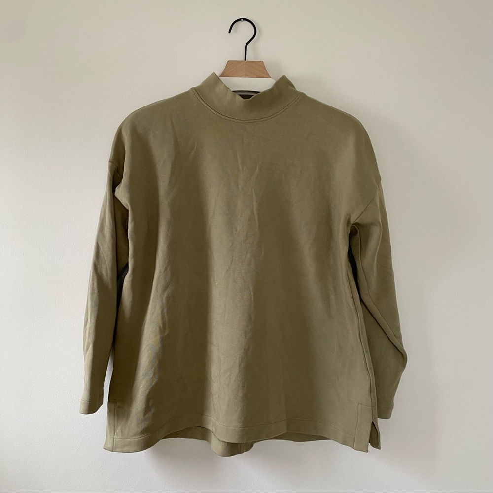 AYR mock neck turtleneck sweatshirt, sage green color, size small